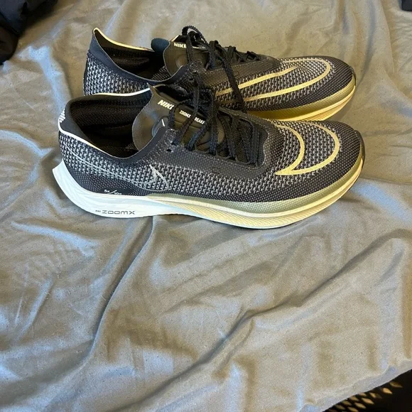 Brand new Nike streakfly NWOT - Picture 2 of 7